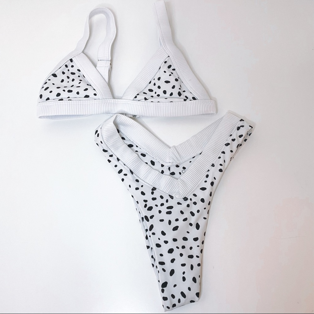 One One Swimwear Set